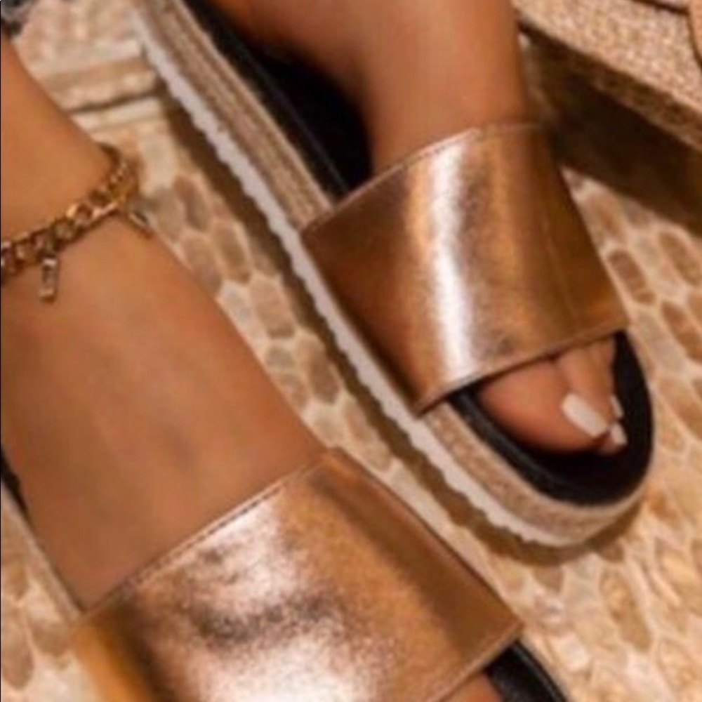 Slip on Sandals